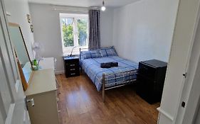 Cozy Double Bedroom In Zone 1-2 Central London